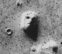 Face on Mars (clustering illusion)
